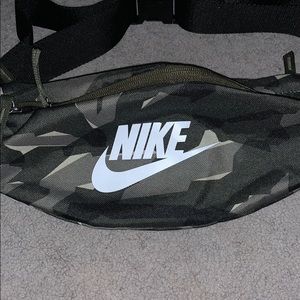 Nike fanny pack.